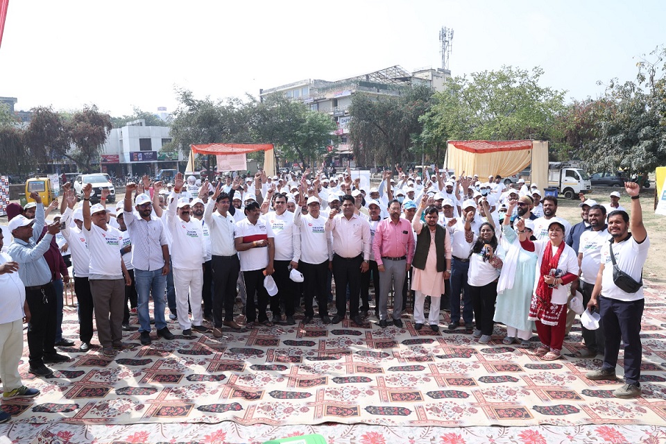 CSR: itel, AWF Drive Swachh Sankalp Campaign in Greater Noida 1 The event was graced by key personnel from the Greater Noida Industrial Development Authority (GNIDA)