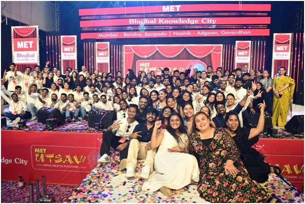 Students of Mumbai Educational Trust (MET) celebrate the grand finale of 'MET Utsav 2026'. The multi-day festival, themed "Mind Meets Machine," brought together creativity and technology through sports, arts, and a landmark gala evening.