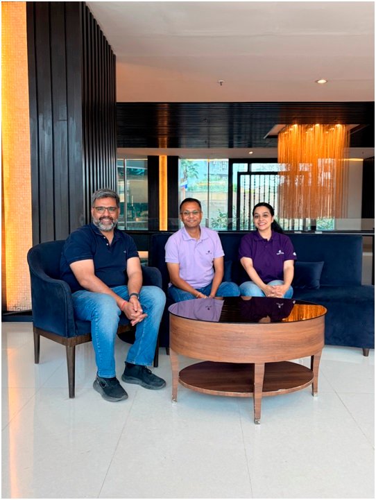 Indigenous graphic designer working in a vibrant co-working space, showcasing the integration of traditional roots with contemporary design. Emphasize the modernity and creativity in the workspace. Realistic, cinematic photo, photography, cinematic tones --ar 16:9 --v 5.2 Job ID: a644374d-930c-4a5d-a5c1-7caec760a386