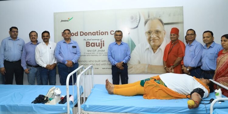 Jindal Foundation Marks O.P. Jindal Punyatithi with 380 Blood Donations