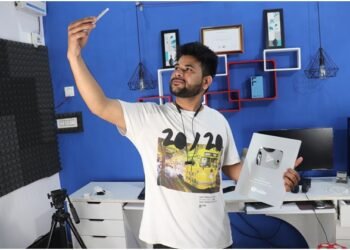 YouTube Creator Turned Digital Entrepreneur: Damu Khan’s Journey from Haldwani to Building a Trusted Digital Empire