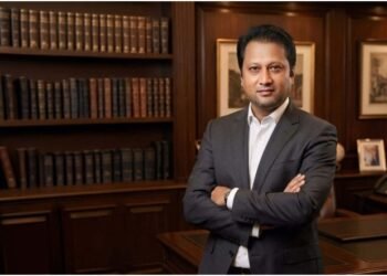 financial-advisory-foreign-investment-sushant-phadnis