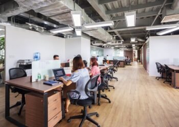 Coworking vs Managed Office: What's Right for Your Business?