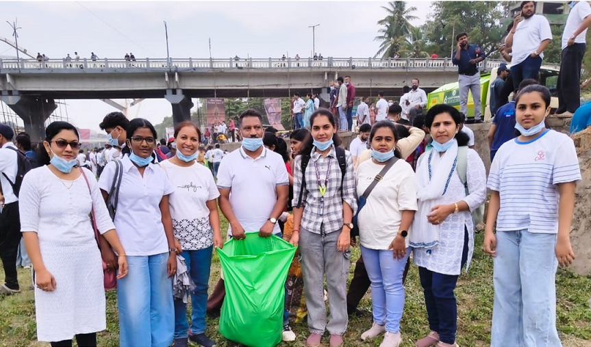 Tunwal Supports Large-Scale Mula-Mutha River Clean-Up with 1200 Students in Pune