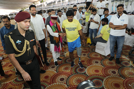 CSR: Narayan Seva Camp Distributes 815 Limbs to 745 in Hyderabad