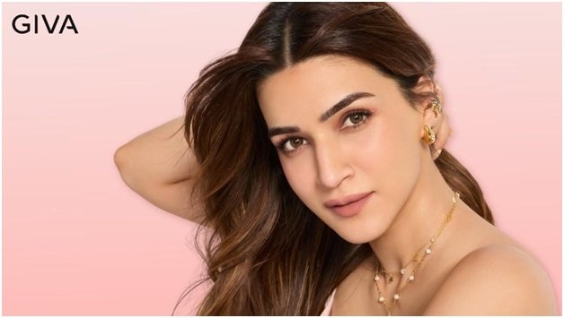 Kriti Sanon Joins GIVA as Investor and Brand Ambassador 1 National Award-winning actor and entrepreneur Kriti Sanon joins GIVA as both Brand Ambassador and Strategic Investor.
