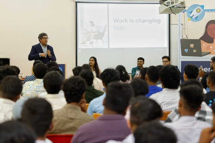 LinkedIn Gives Rs. 1.5 Cr Grant to Upskill 25,000 Karnataka Students in AI-Ready Careers