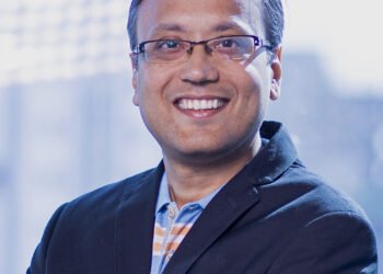 Rohit Bhagwat, Global ESG Committee Member and Office Managing Principal at ZS,