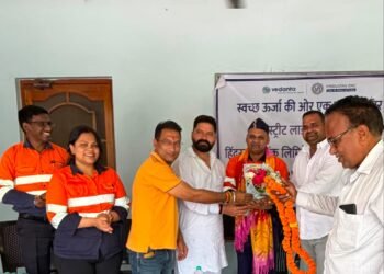 हिंदुस्तान जिंक ने पंतनगर के गांवों में लगाईं 100 सोलर स्ट्रीट लाइट, 5 हजार से अधिक लोगों को मिलेगा लाभ