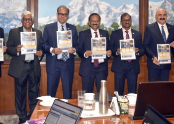 Rs 100 Crore SBI Asha Scholarship to Support 25,707 Students