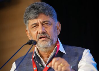 Karnataka Chief Minister Urges Enterprises to direct CSR Spending Towards Primary Education