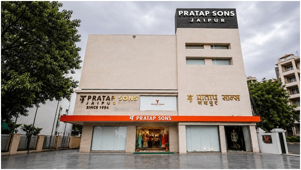 Pratapsons Reinforces Brand Authenticity in India's Wedding Fashion Market 1 India CSR
