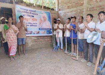 CSR: Annapurna Muhim Provides Flood Relief to 10,000 People Across Assam