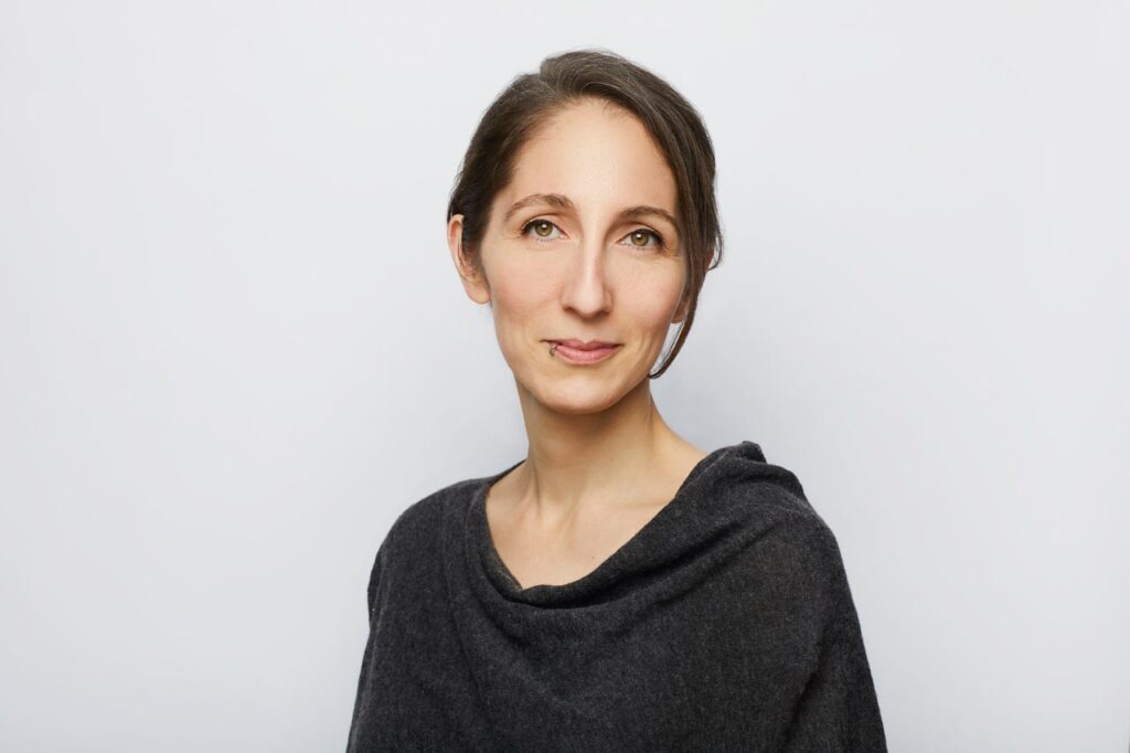 Global Sustainability Leader Jane Abernethy to Make Landmark India Visit 2 India CSR