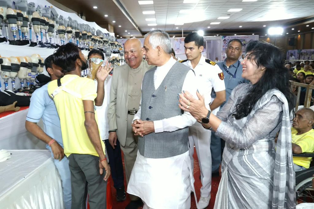 CSR: Narayan Seva Provides Artificial Limbs and Calipers to 335 Divyangjans in Ahmedabad 3 India CSR