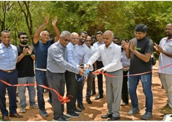Qualcomm delegates Ravi Rao and Srinivasa Kumar joined SayTrees CEO DeokantPayasi, Shashank Sharma and CSR team member Aby Babu at the Tree Park inauguration.