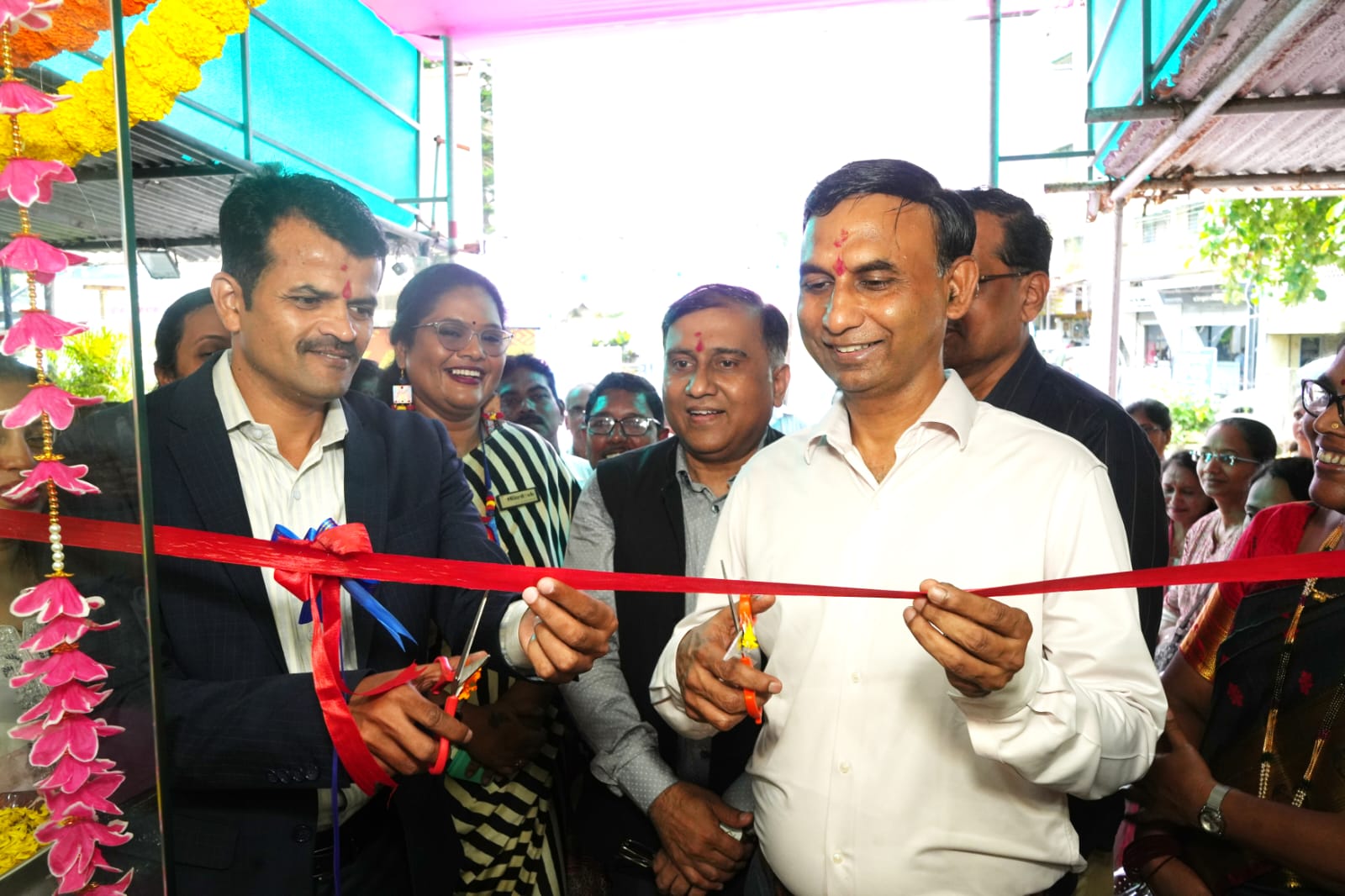 Sachin Dhole, Additional District Collector and Akilesh Saxena, Vice President, Tata Communications inaugurated Udaya Bazaar, a CSR initiative by Tata Communications and EDII on 3rd September 2026.