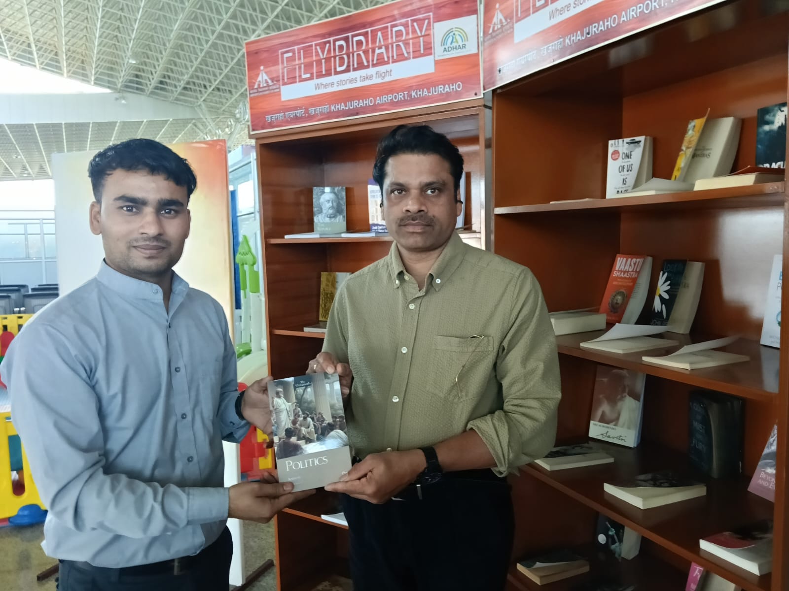 Flybrary at Khajuraho Airport: AAI Turns Waiting Time into Reading Time 1 India CSR®