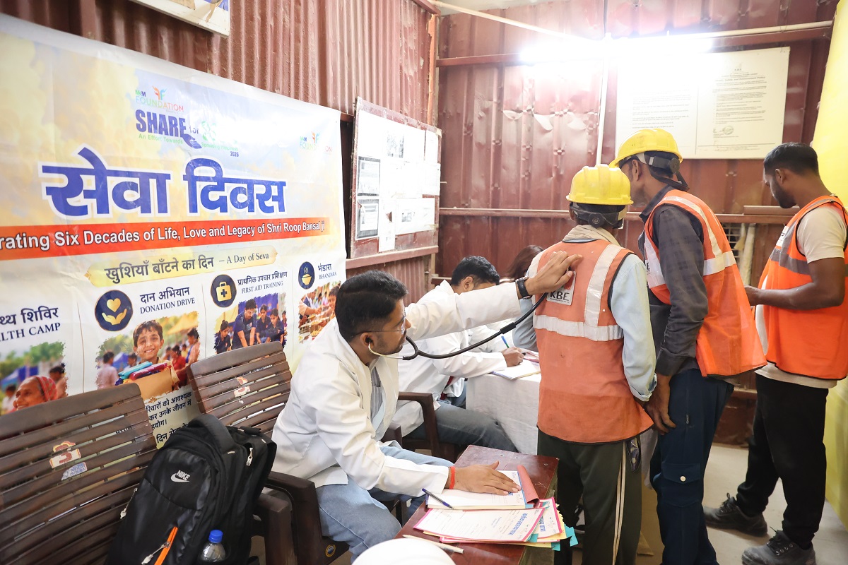 M3M Foundation’s Seva Campaign Reaches Over One Lakh People in a Month 1 M3M Foundation’s Seva Campaign Reaches Over One Lakh People in a Month