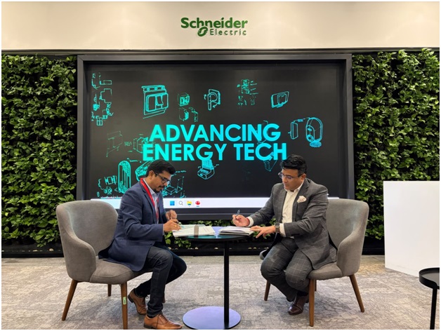 Sujith Nair_ Networks for Humanity & Deepak Sharma_ Schneider Electric India, signing the MoU